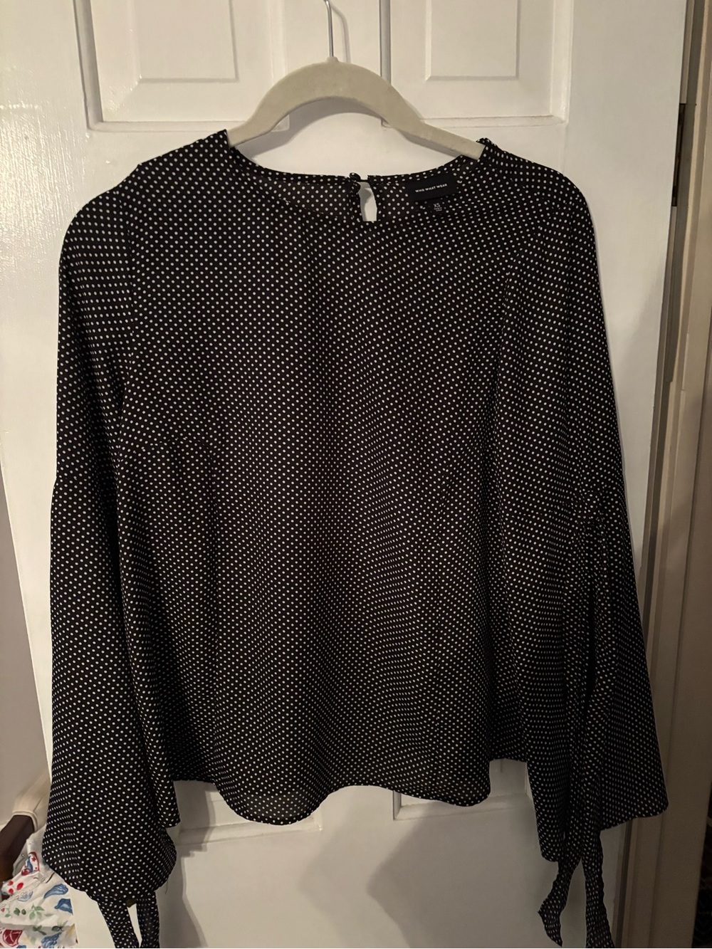 Who What Wear Black Polka Dot Long Sleeve Blouse
